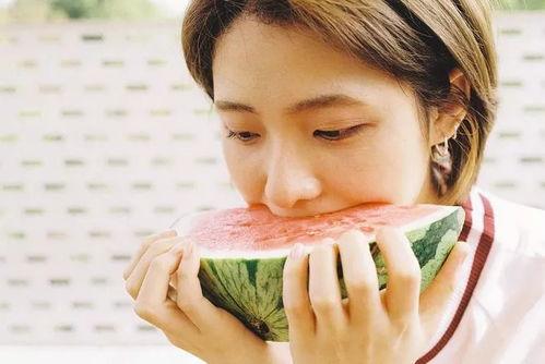 吃瓜揭秘大爆料,吃瓜群众大爆料，真相尽在这篇文章！